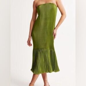 Abercrombie & Fitch Olive Midi Dress